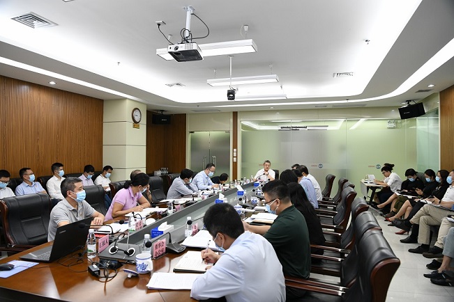 老哥俱乐部-老哥必备的交流社区