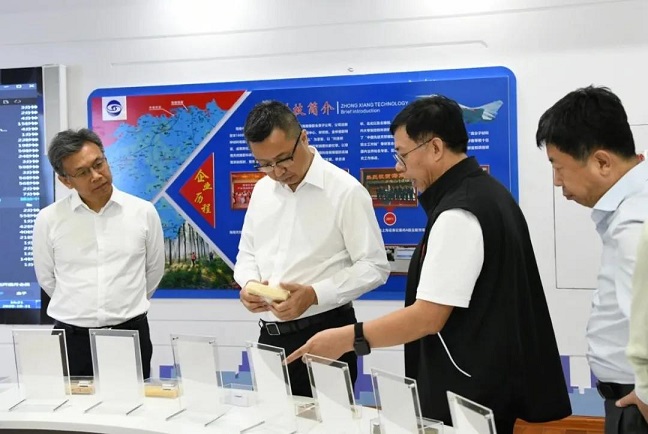 老哥俱乐部-老哥必备的交流社区