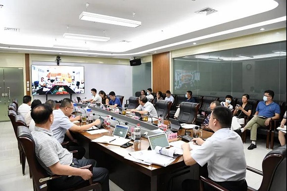 老哥俱乐部-老哥必备的交流社区