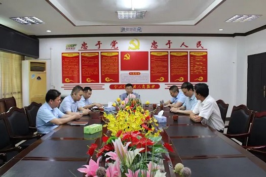 老哥俱乐部-老哥必备的交流社区