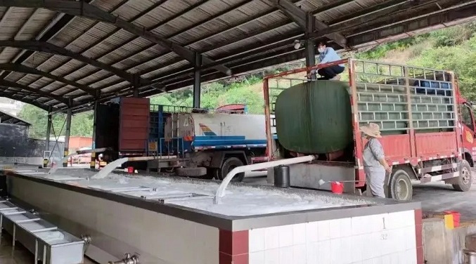 老哥俱乐部-老哥必备的交流社区